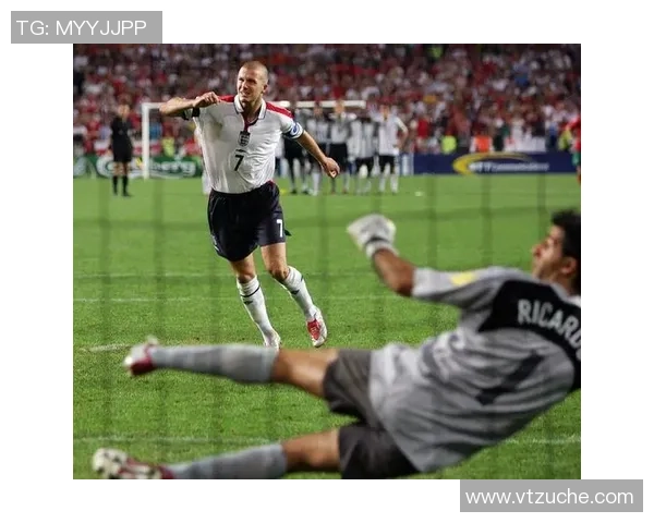 意大利足球明星在点球大战中逆袭夺冠的传奇瞬间回顾